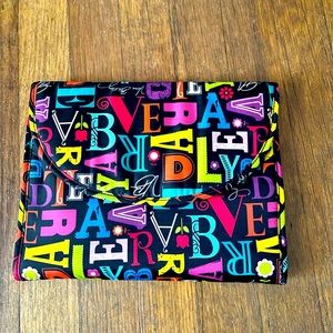 Vera Bradley ~Travel Jewelry Folio Organizer
Tri-Fold
